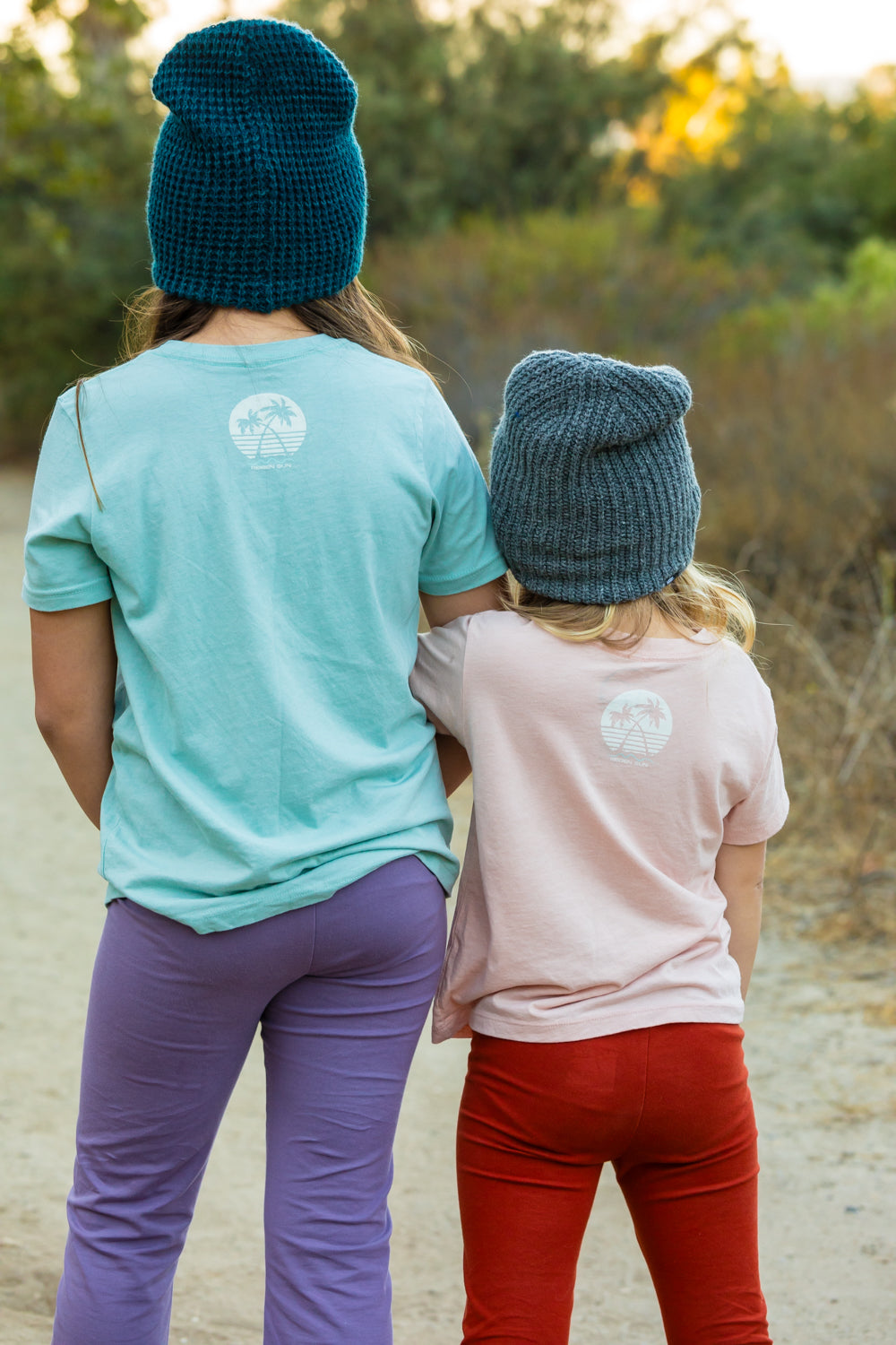 KIDS SUNSET PALMS TEE- PEACHY // CREAM