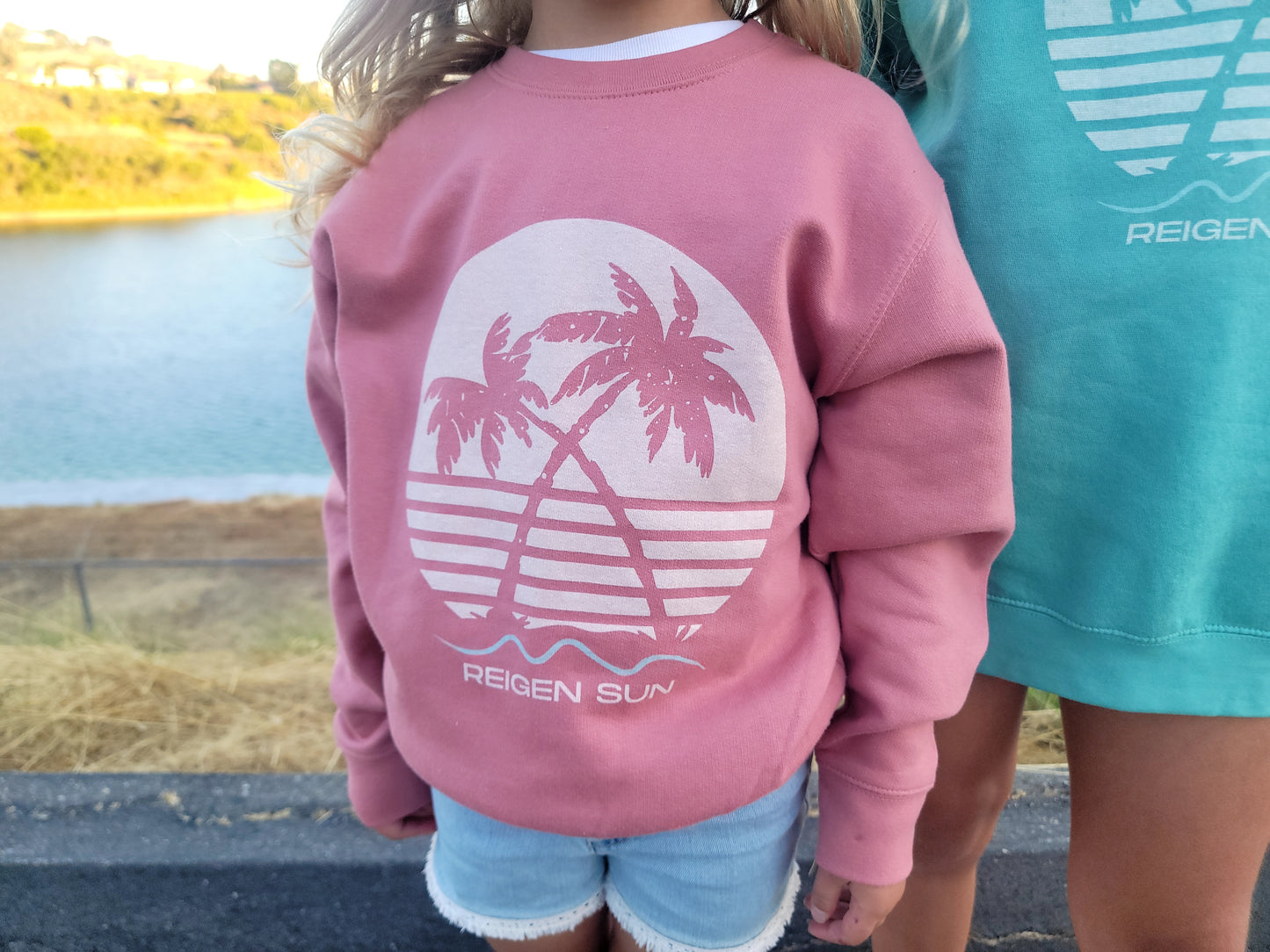 KIDS SUNSET PALMS CREW SWEATSHIRT- DUSTY MAUVE // CREAM