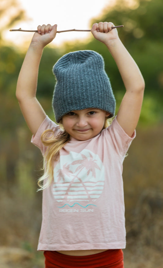 KIDS SUNSET PALMS TEE- PEACHY // CREAM